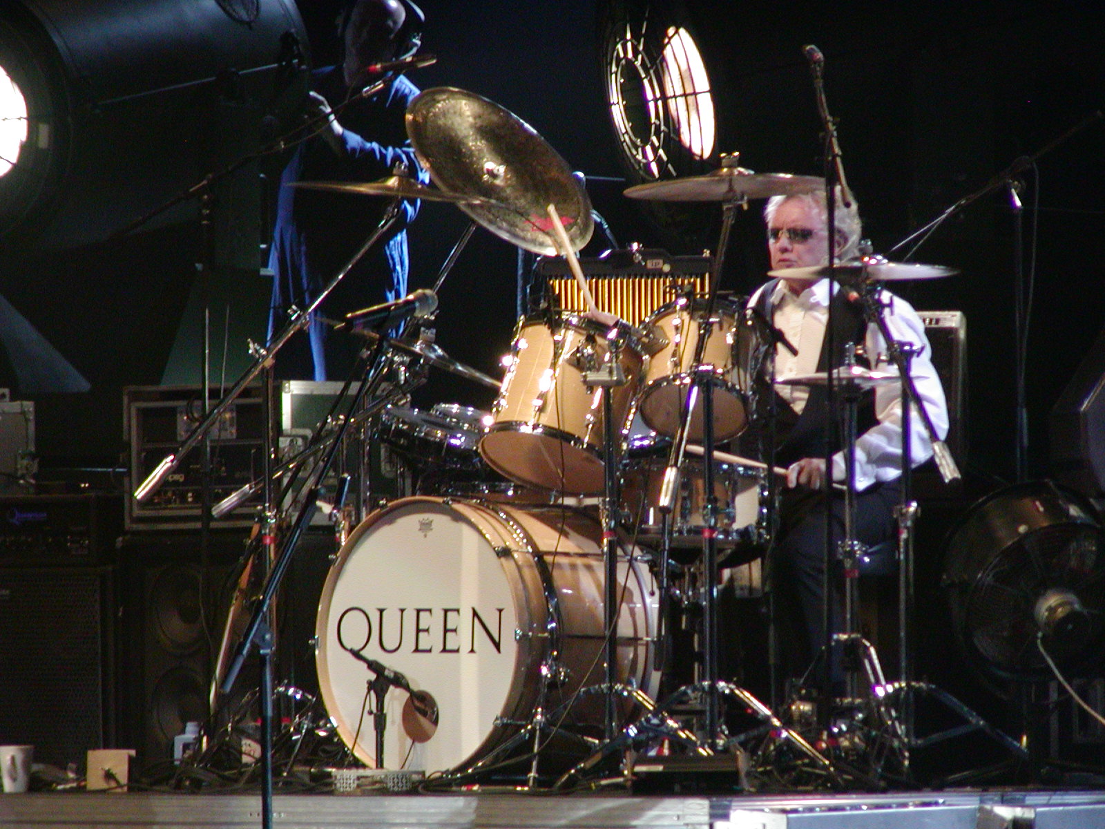 Roger Taylor batteur de Queen, fondateur du Queen Côtes de Provence Rosé 2025
