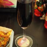 Allergie au vin rouge : symptômes, causes (tanins, sulfites, histamine) et solutions