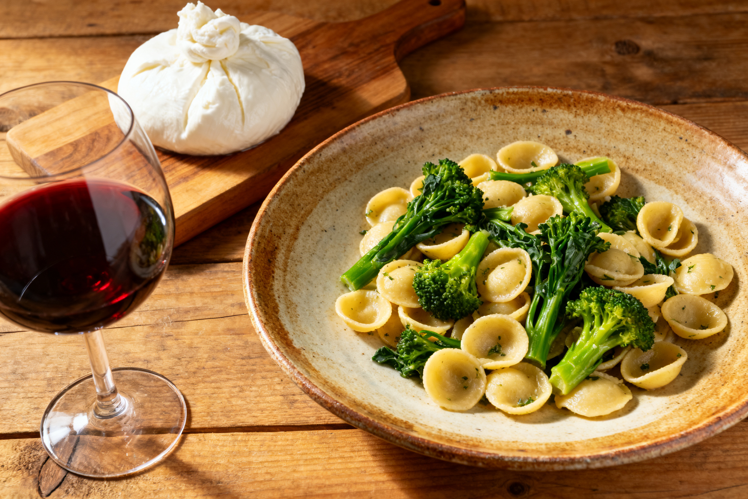 Orecchiette aux cime di rapa, accord gastronomique avec un Negroamaro des Pouilles