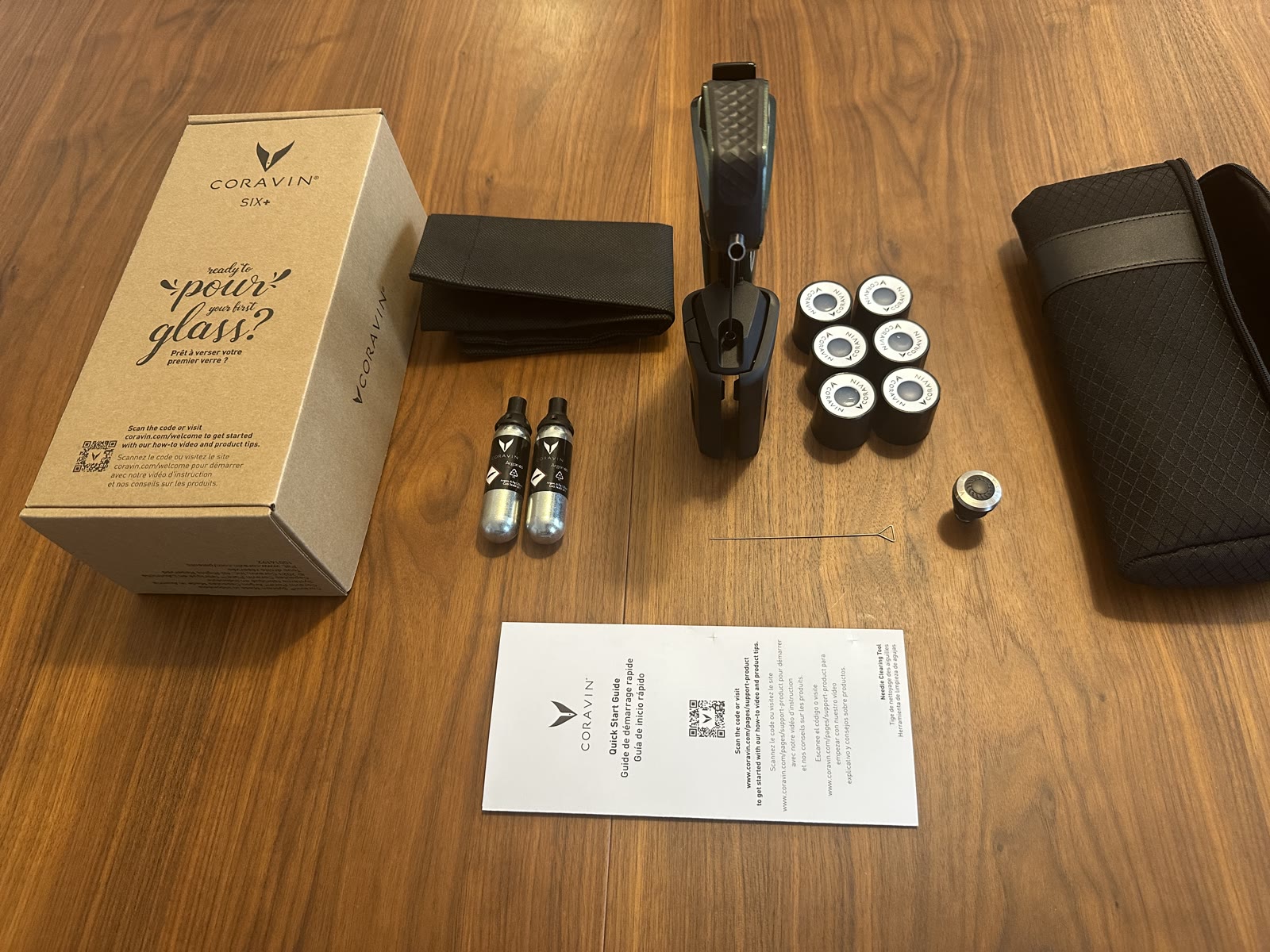 Kit Coravin Six+ complet avec le guide de démarrage rapide