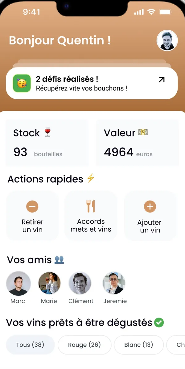 Écran d’accueil de l’application Oeni : stock de 93 bouteilles, valeur de 4 964 euros, boutons Retirer un vin, Accords mets et vins et Ajouter un vin, liste des vins prêts à être dégustés.