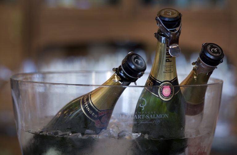 Champagne 2026 : le CIVC autorise jusqu&rsquo;à 15 % d&rsquo;alcool dans les bouteilles, une première absolue