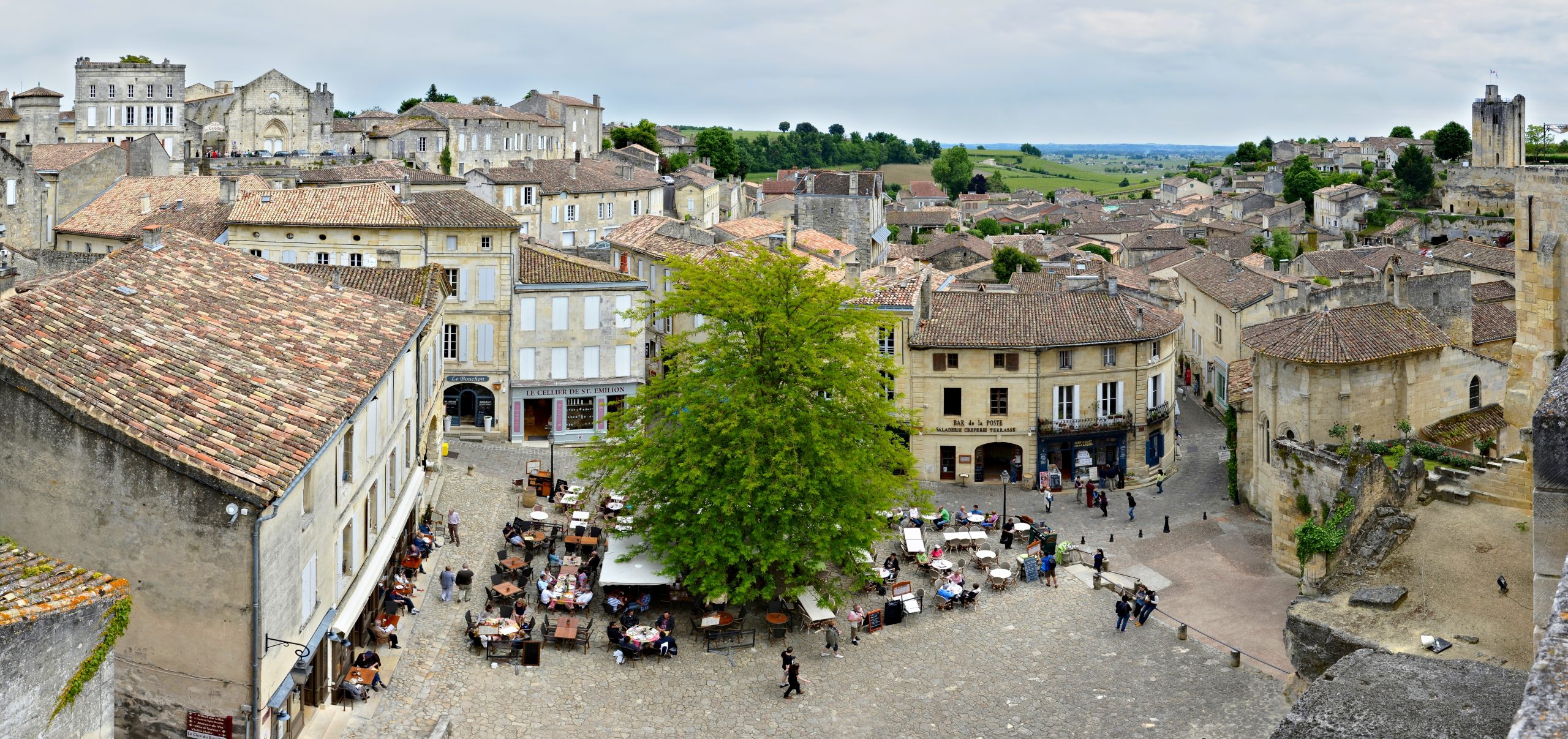Vignoble de Saint-Emilion, Bordeaux rive droite - image illustrative