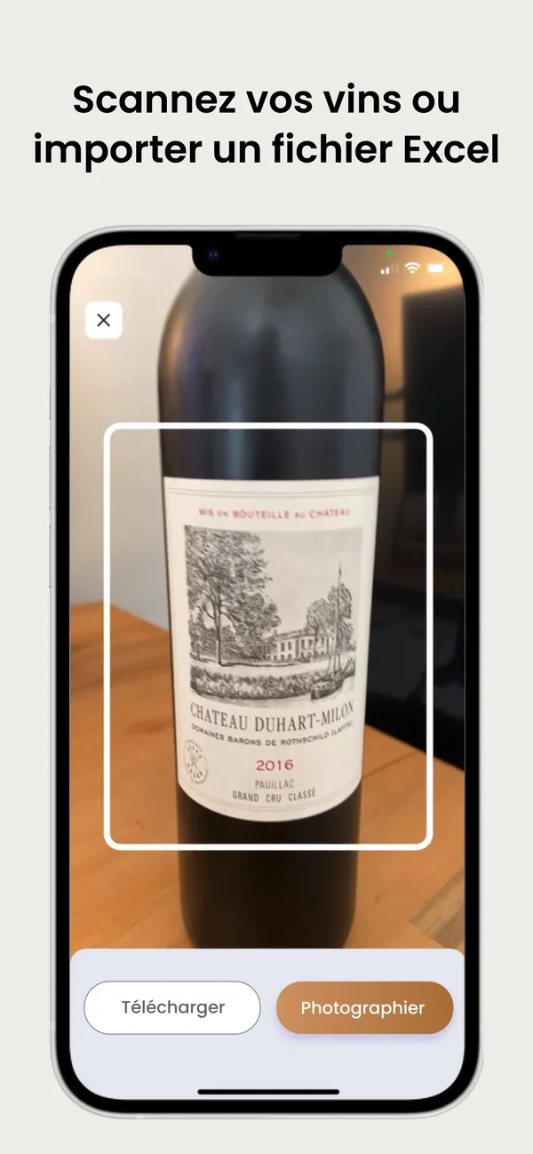Écran de scan d’Oeni avec une étiquette de Château Duhart-Milon 2016 cadrée et les boutons Télécharger et Photographier