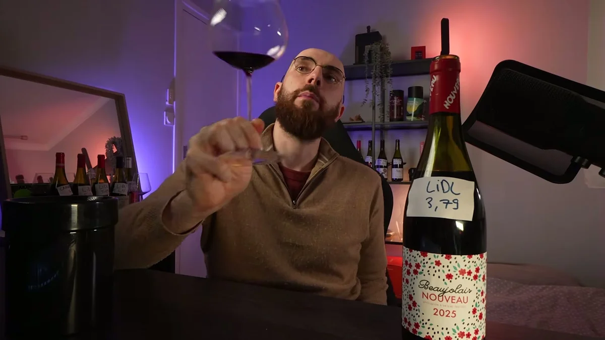 Dégustation d'un Beaujolais Nouveau 2025 acheté 3,79 euros chez Lidl