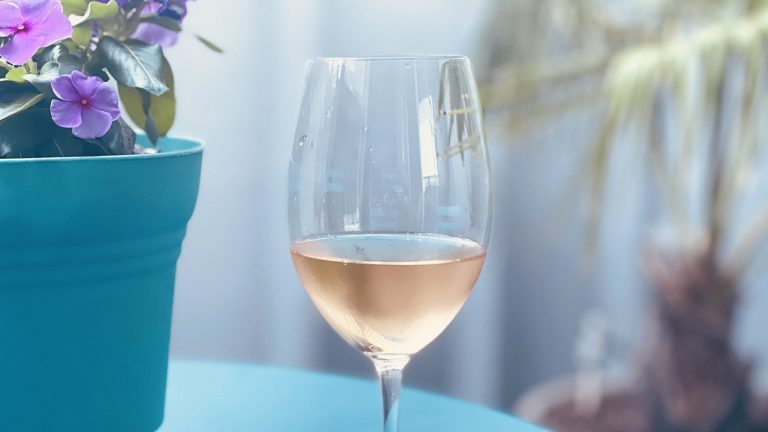 Le rosé pâle plaît-il encore ? Ce que révèle une étude sur la génération Z